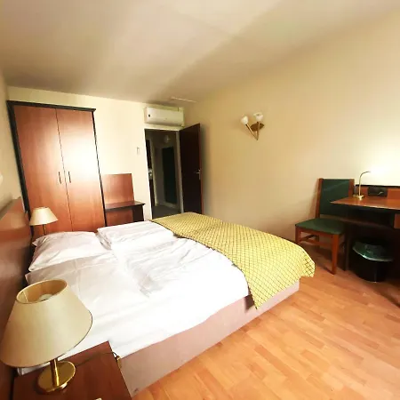 City Hotel Deutschmeister