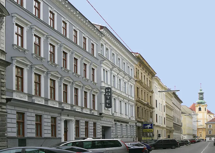 Hotel Caratart Bombolo