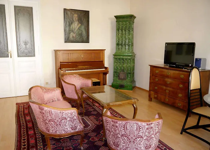 Caratart Bombolo Hotel