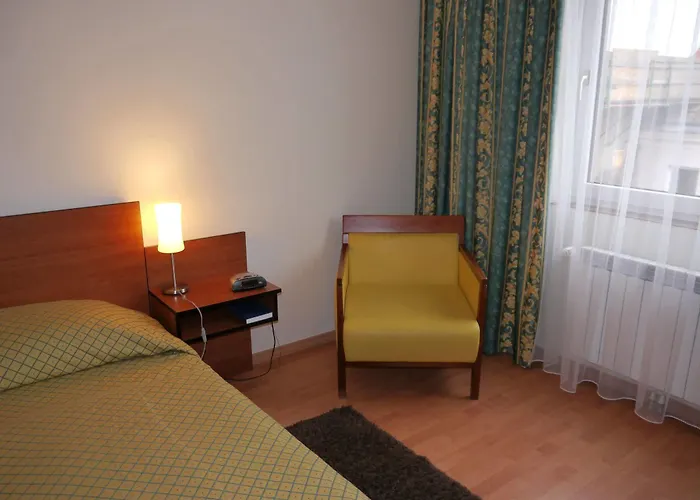 Hotel Caratart Bombolo 4*